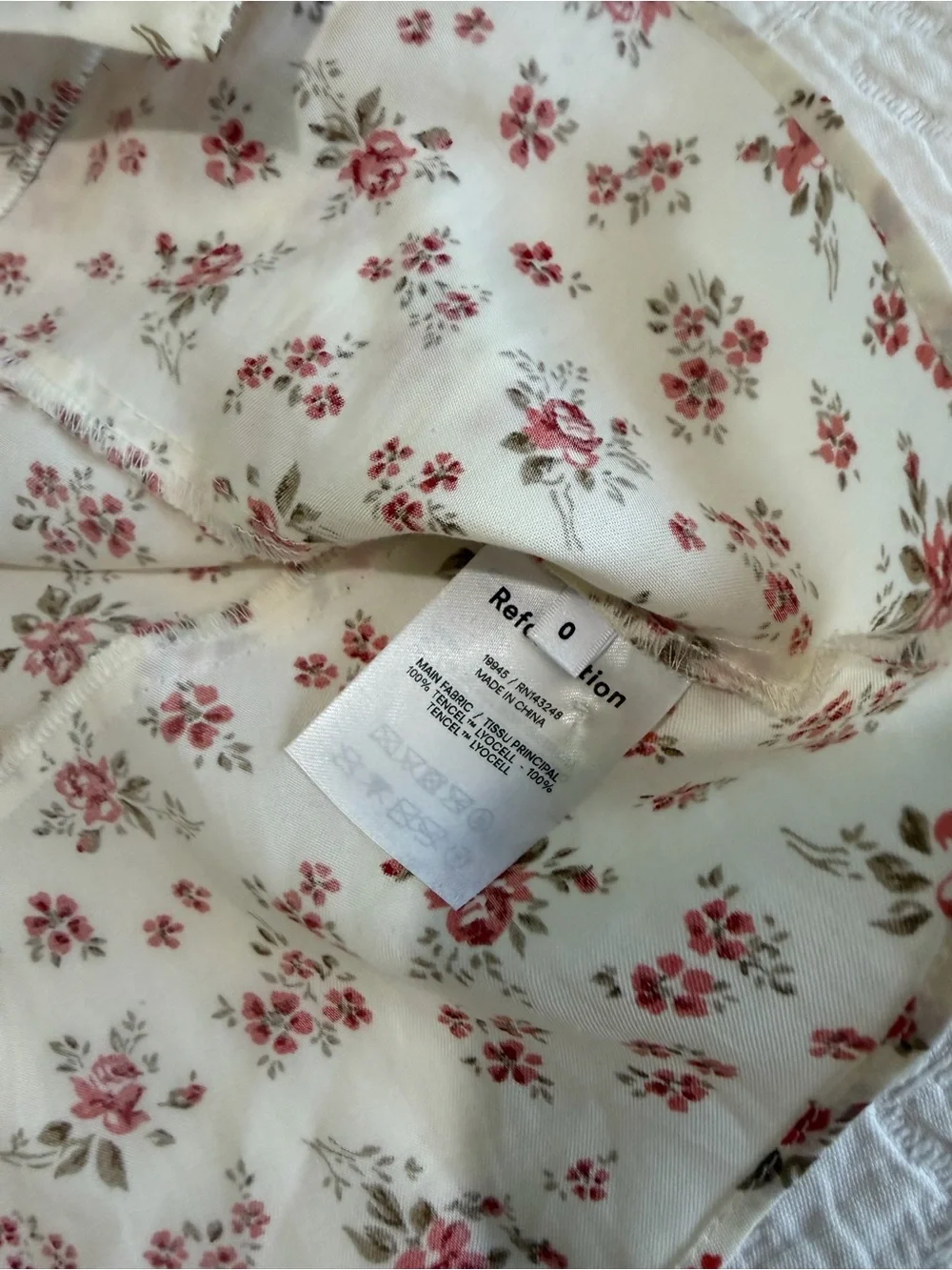 Reformation Floral Button Front Peplum Blouse Size 0 Cream Red Cottagecore